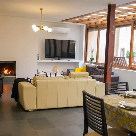 Casa De Trinidad * Segovia