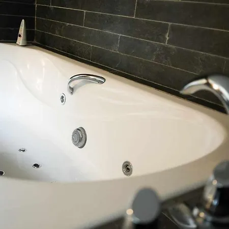 Casa De Trinidad Feriehus Segovia